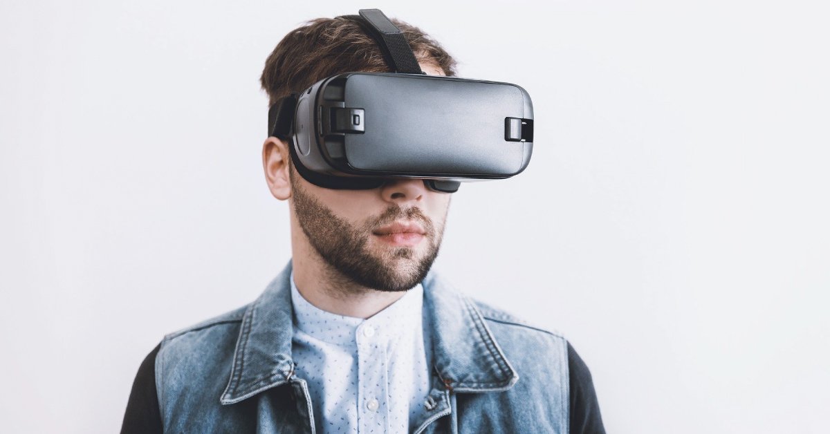 Realidad Virtual al Detalle: Qué es y Cómo Funciona